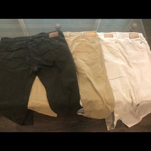 4 Pairs of Mavi Zach Straight Leg. As a lot.